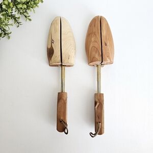 Vintage Rochester Shoe Trees USA | Cedar Wood | Adjustable | Men's Size LT & RT